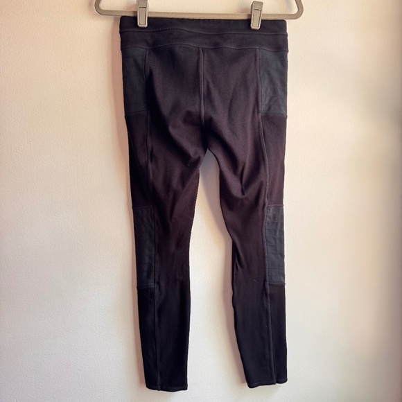 Athleta Black Trail Setter Moto Leggings Black Stretchy Athletic Motion Pants 6 - Picture 2 of 5